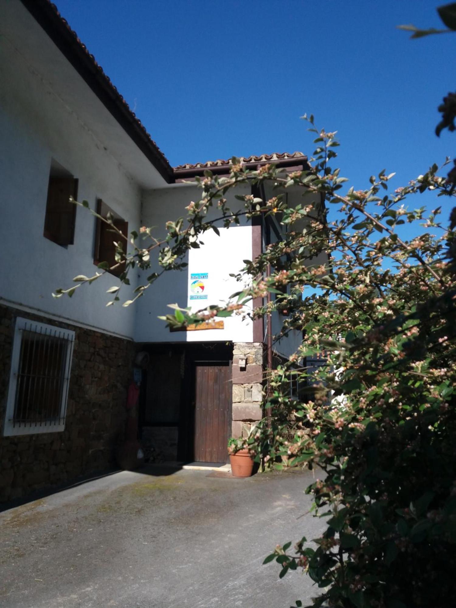 Agroturismo Kasa Barri Bermeo Oda fotoğraf